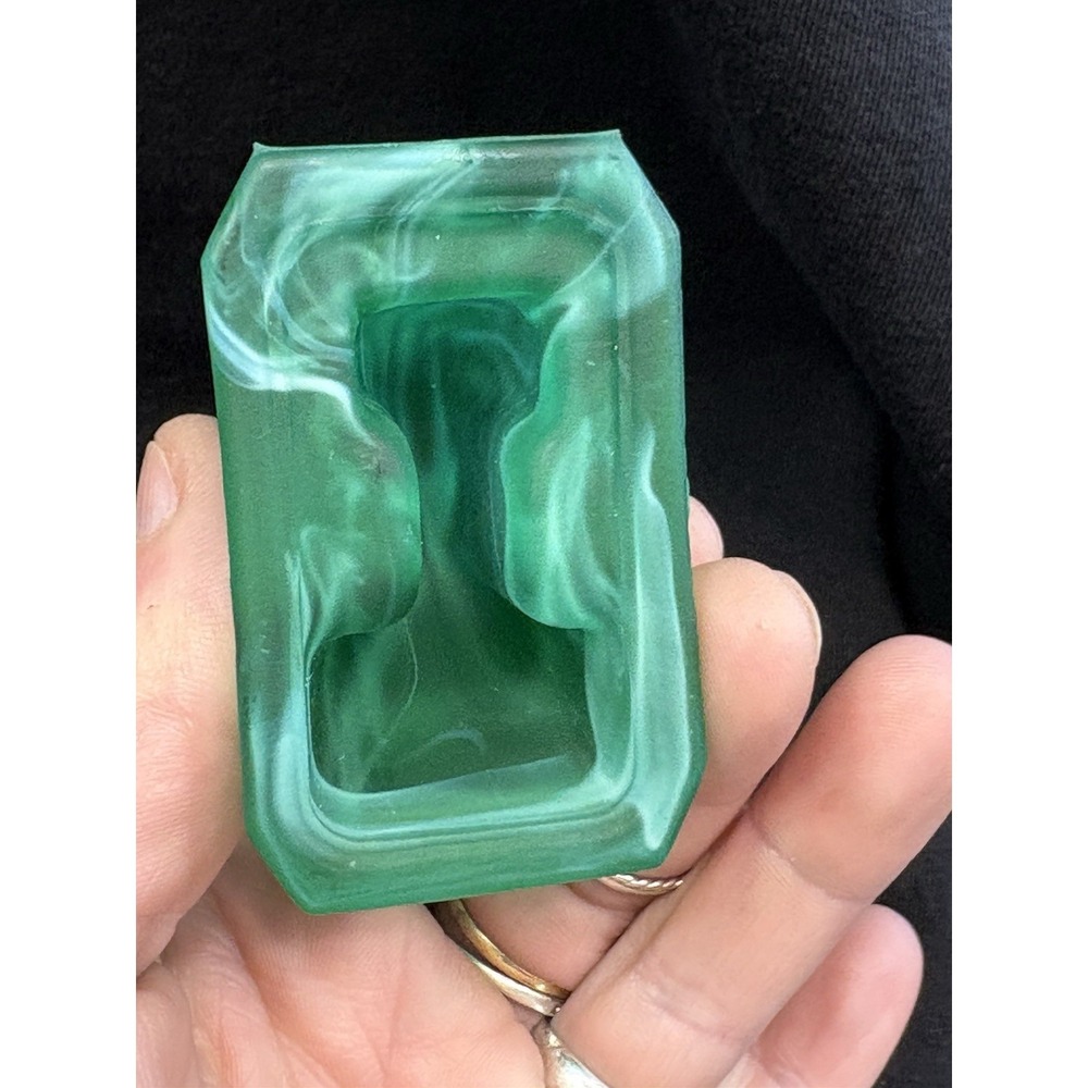 Boyd Glass Scottie JB Dog Figurine Green Frosted Satin Vintage Stamped - Picture 2 of 6